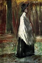 Женщина с белым платком в лесу